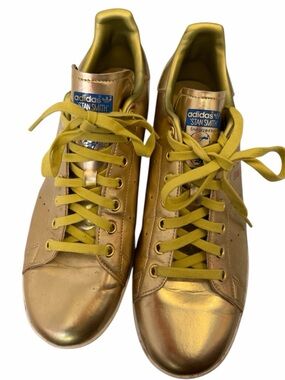 adidas Stan Smith Men’s Metallic Gold Sneakers with Yellow Laces